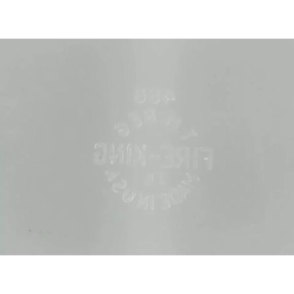 Vintage FIRE KING Divided Casserole Dish #468 Milk Glass Anchor Hocking Bakeware - Picture 6 of 10